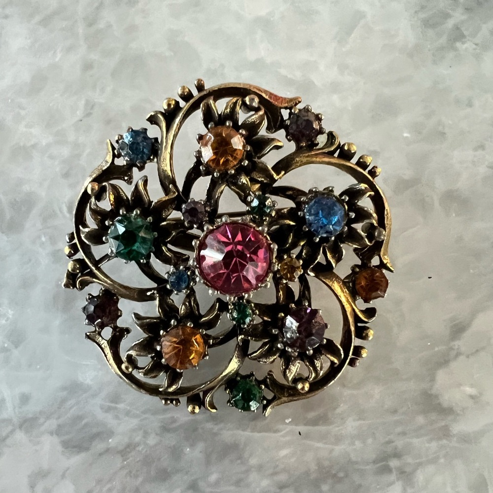 STUNNING~VINTAGE ESTATE Signed Coro Multi Color Rhinestone Brooch